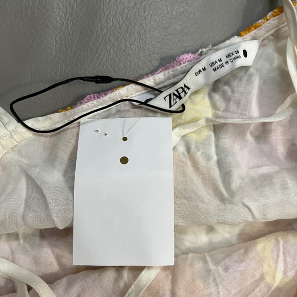 Zara Women’s Crochet Floral Midi Dress (Vogue’s Choice) - Size M - Picture 12 of 14